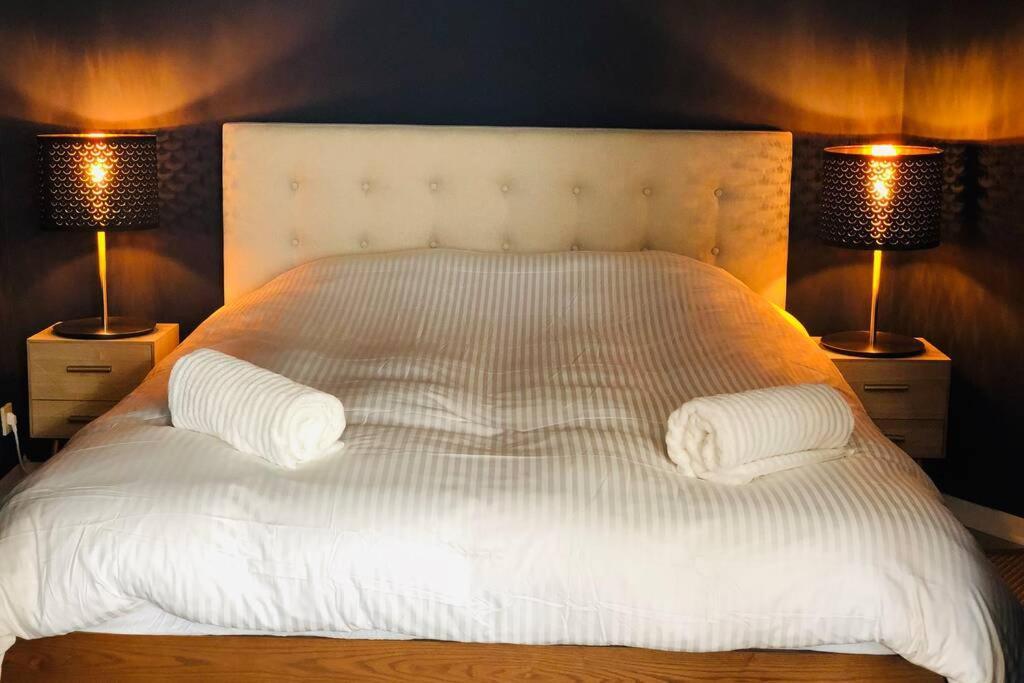 Brussels By Foot! Authenticity & Luxury Nearby Apartment Bagian luar foto